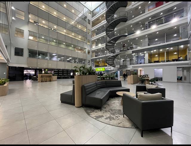 20M² OFFICE TO LET IN SANDTON CENTRAL